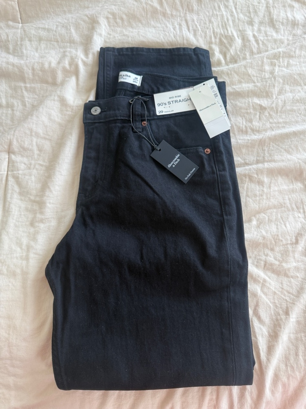 Abercrombie & Fitch 90’s Mid Rise Straight Leg Cotton Jean - Black NWT